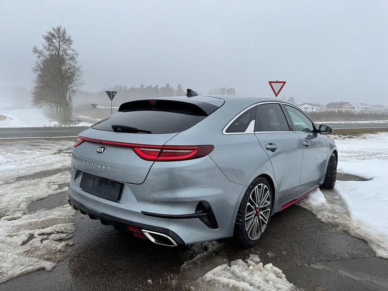 Gebraucht Kia ProCeed GT 204 PS (150 kW) 2020 Silber Kombi