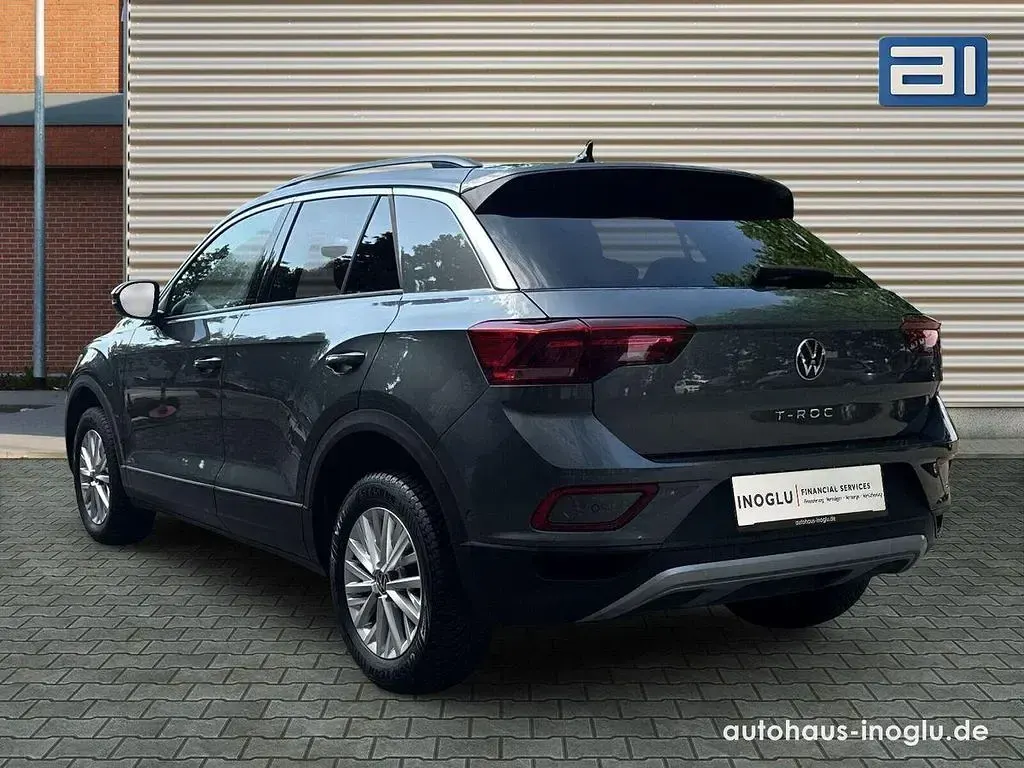 Gebraucht VW T-Roc Life 150 PS (110 kW) 2025 Grau SUV