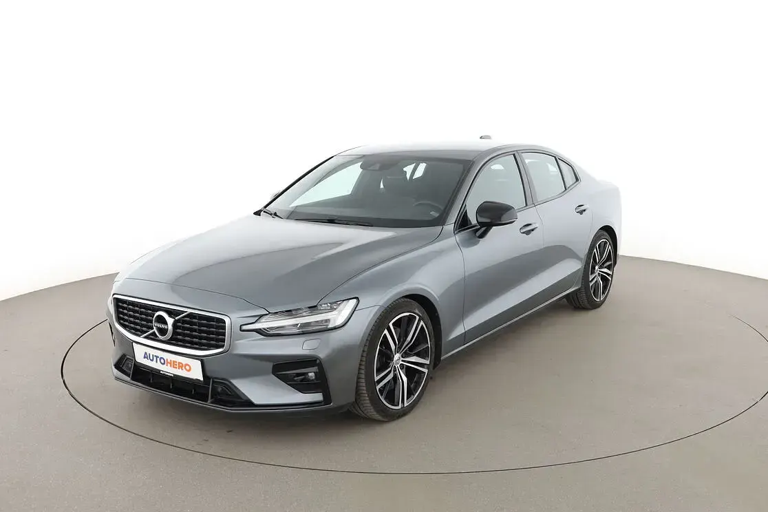 Gebraucht Volvo S60 R-Design 250 PS (183 kW) 2020 Limousine