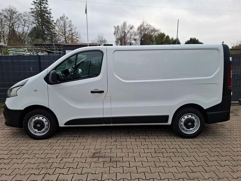 Weiß Gebraucht 2019 Renault Trafic Komfort Van / Kleinbus | 12.799 € (Superpreis) - Bild 1/4