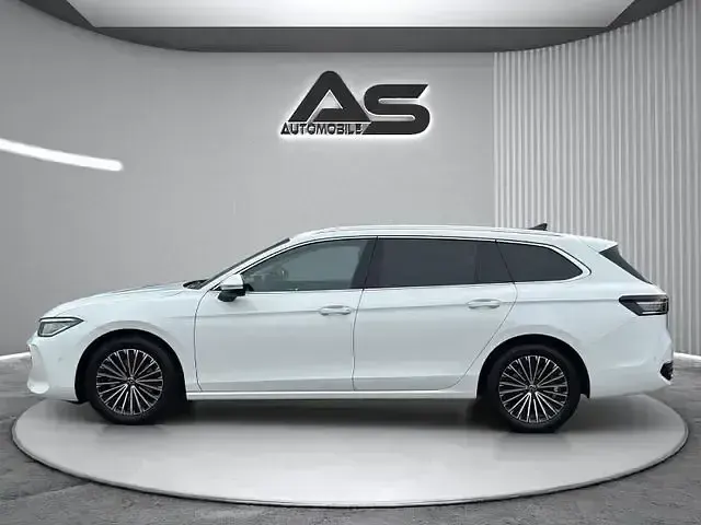 Brugt VW Passat Elegance 150 HK (110 kW) 2024 Hvid Stationcar