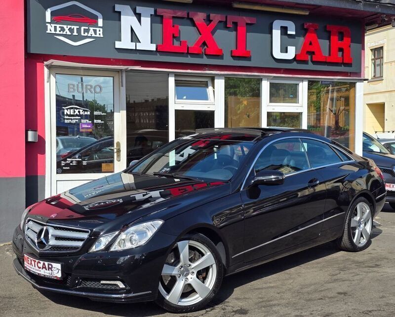 Obsidianschwarz metalliclack Gebraucht 2009 Mercedes E500 Avantgarde Coupé | 25.990 € (Etwas zu teuer) - Bild 1/4