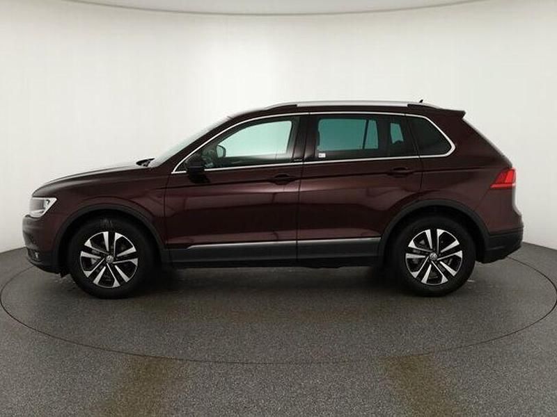 Gebraucht VW Tiguan IQ Drive 150 PS (110 kW) 2020 Rot SUV