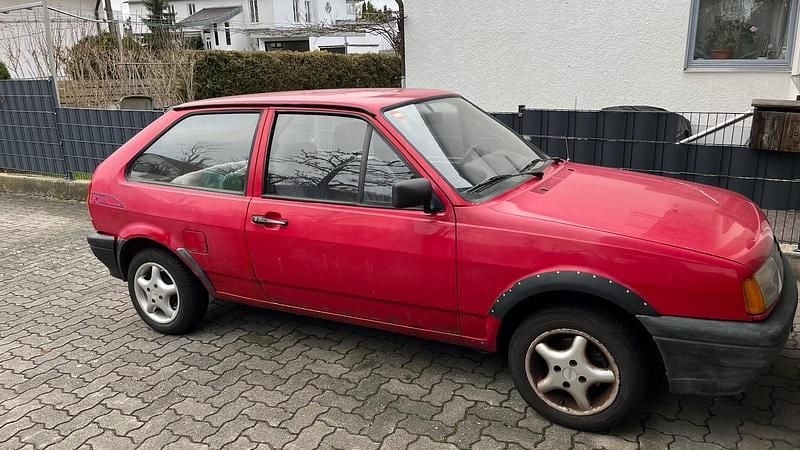 Gebraucht VW Polo 45 PS (33 kW) 1990 Rot Kleinwagen