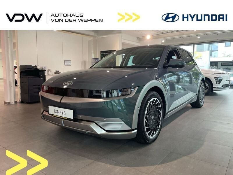 Grün Gebraucht 2024 Hyundai Ioniq 5 Techniq SUV | 52.590 € - Bild 1/4