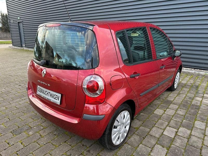 Gebraucht Renault Modus Avantage 75 PS (55 kW) 2007 Rot Van / Kleinbus
