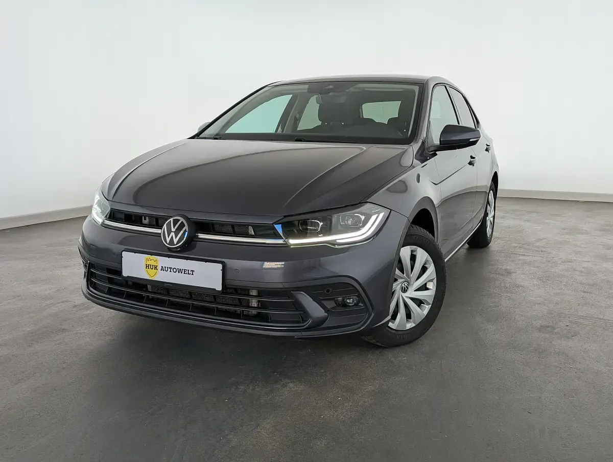 Second-hand VW Polo Life 110 CP (80 kW) 2023 Hatchback