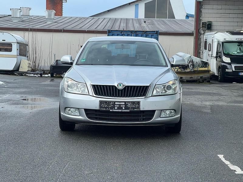 Gebraucht Skoda Octavia 105 PS (77 kW) 2012 Silber Kombi