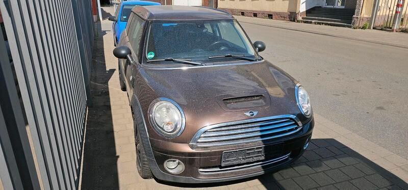 Braun Gebraucht 2010 Mini Clubman Kombi | 3.749 € - Bild 1/4