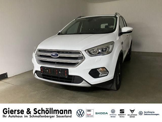 Gebraucht Ford Kuga Titanium 150 PS (110 kW) 2019 Weiß SUV