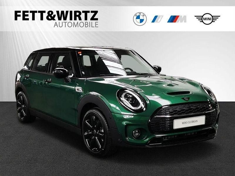 Grün Gebraucht 2022 Mini Cooper Clubman Kombi | 26.900 € (Fairer Preis) - Bild 1/3