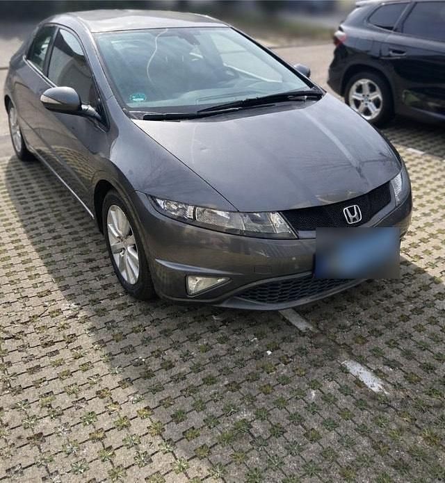Gebraucht Honda Civic 141 PS (103 kW) 2011 Silber Limousine