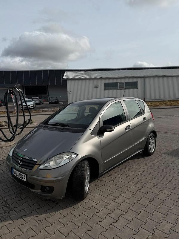 Gebraucht Mercedes A180 109 PS (80 kW) 2006 Grau Kleinwagen