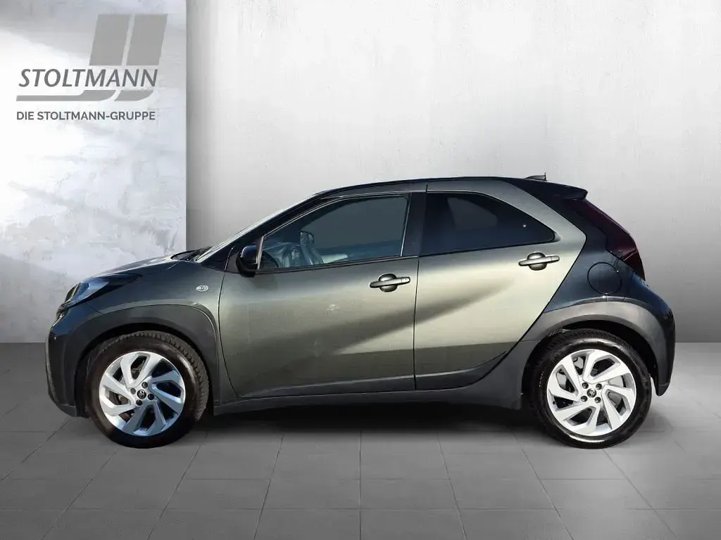 Gebraucht Toyota Aygo X Pulse 72 PS (52 kW) 2022 Grün SUV