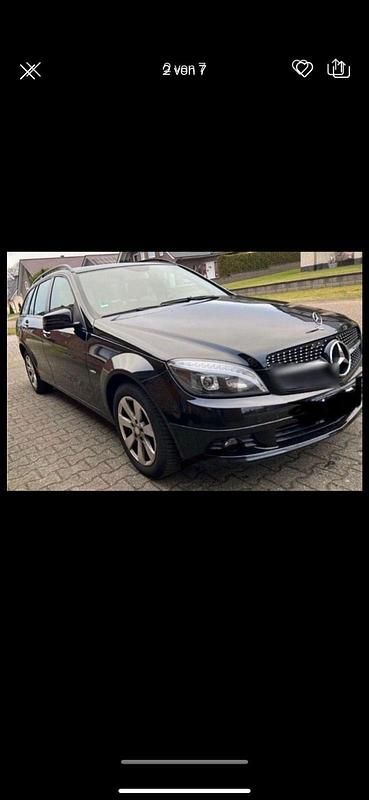 Schwarz Gebraucht 2010 Mercedes 180 Limousine | 5.000 € - Bild 1/4