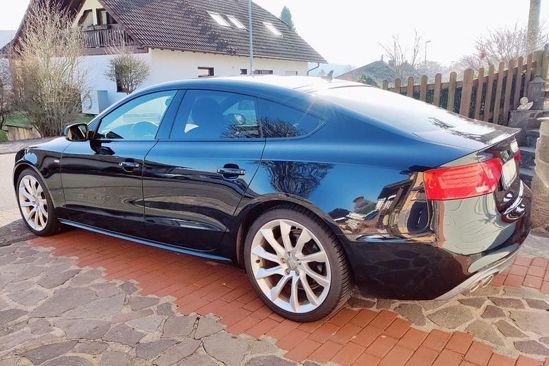 Gebraucht Audi A5 Sportback S-Line 177 PS (130 kW) 2014 Schwarz Kleinwagen