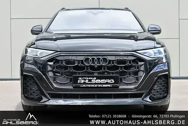 Gebraucht Audi Q8 S-Line 286 PS (210 kW) 2025 Mythosschwarz SUV