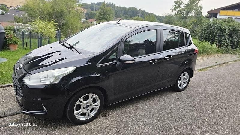 Schwarz Gebraucht 2013 Ford B-MAX Trend Van / Kleinbus | 5.900 € (Fairer Preis) - Bild 1/4
