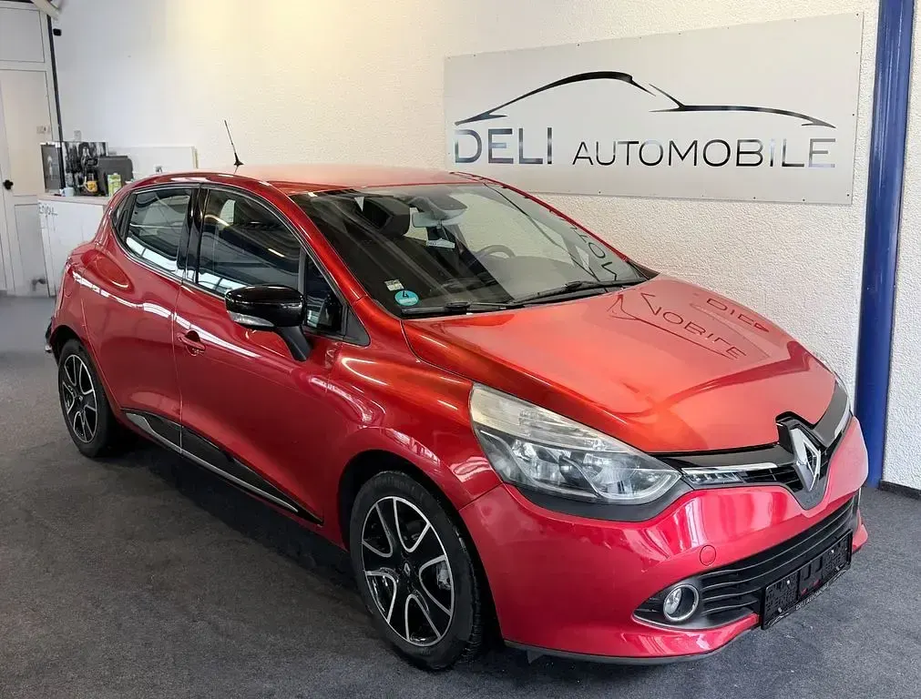 Gebraucht Renault Clio IV Initiale Paris 90 PS (66 kW) 2014 Rot Limousine