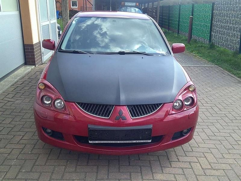 Gebraucht Mitsubishi Lancer 135 PS (99 kW) 2003 Rot Kombi