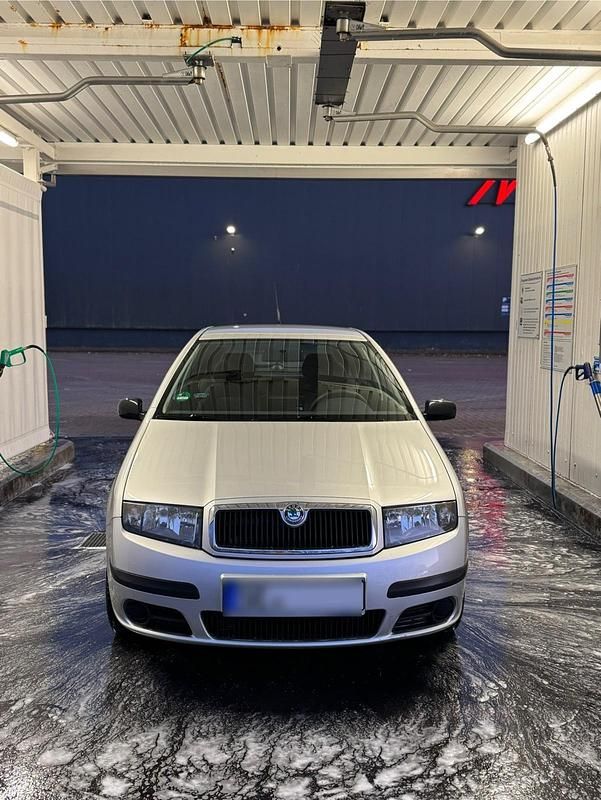 Gebraucht Skoda Fabia 54 PS (39 kW) 2006 Silber Kleinwagen