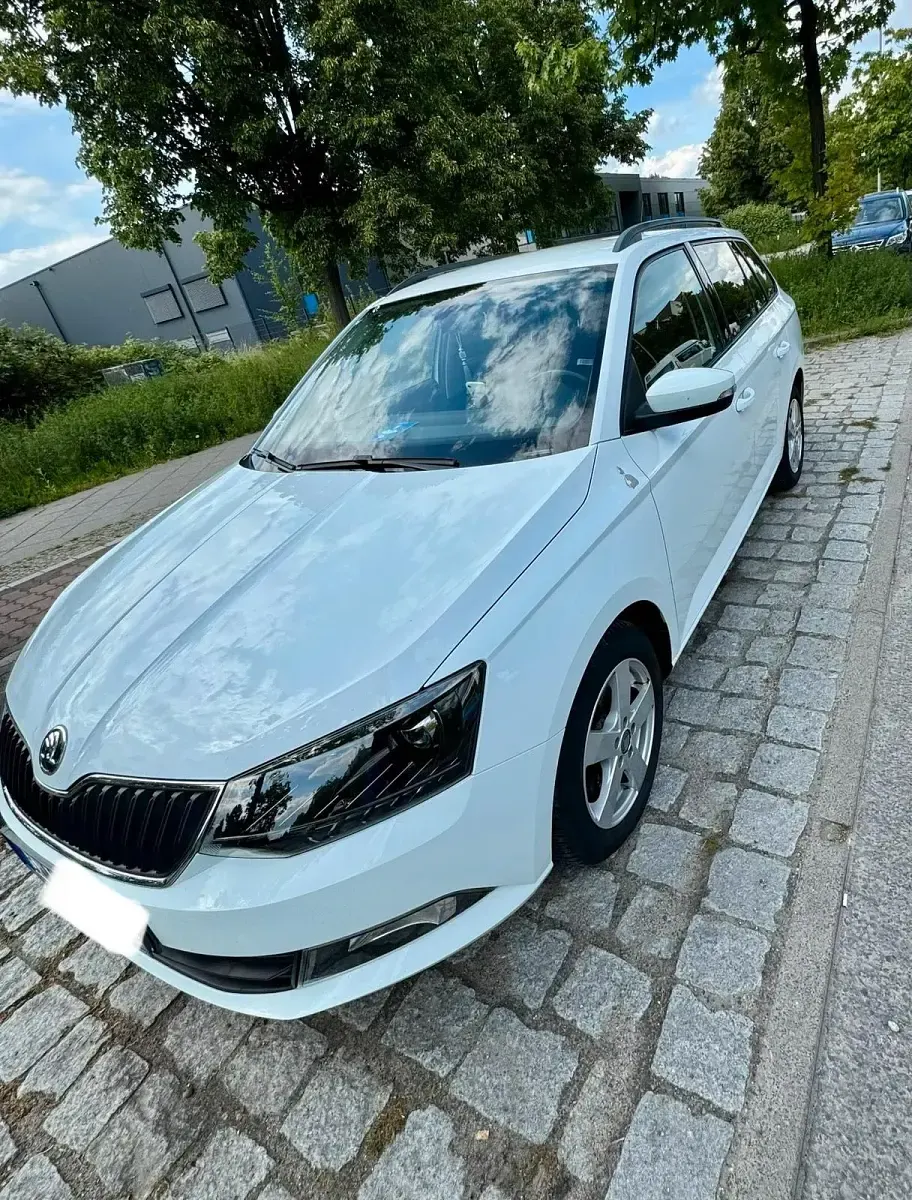 Gebraucht Skoda Fabia Style 110 PS (80 kW) 2016 Weiß Kombi