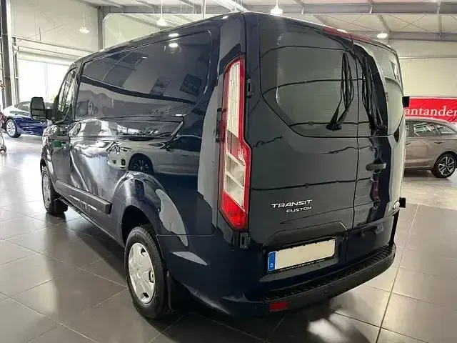 Gebraucht Ford Transit Custom 105 PS (77 kW) 2022 Blazerblau Van / Kleinbus