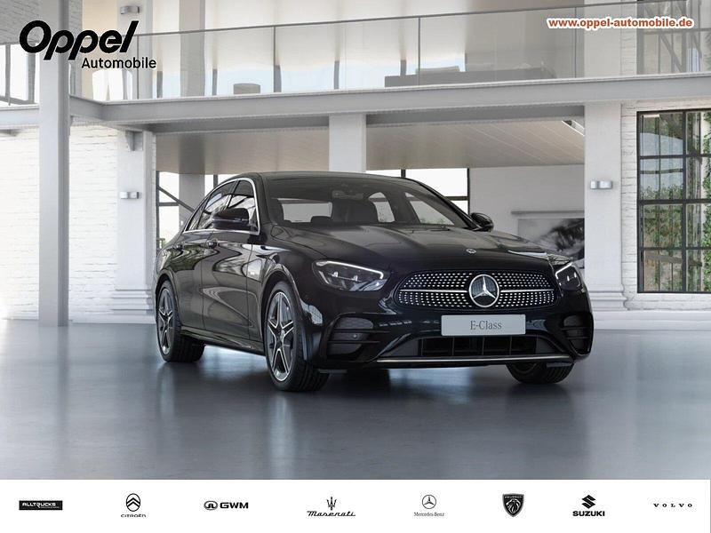 Schwarz Gebraucht 2021 Mercedes E300 AMG line Limousine | 39.490 € (Fairer Preis) - Bild 1/3