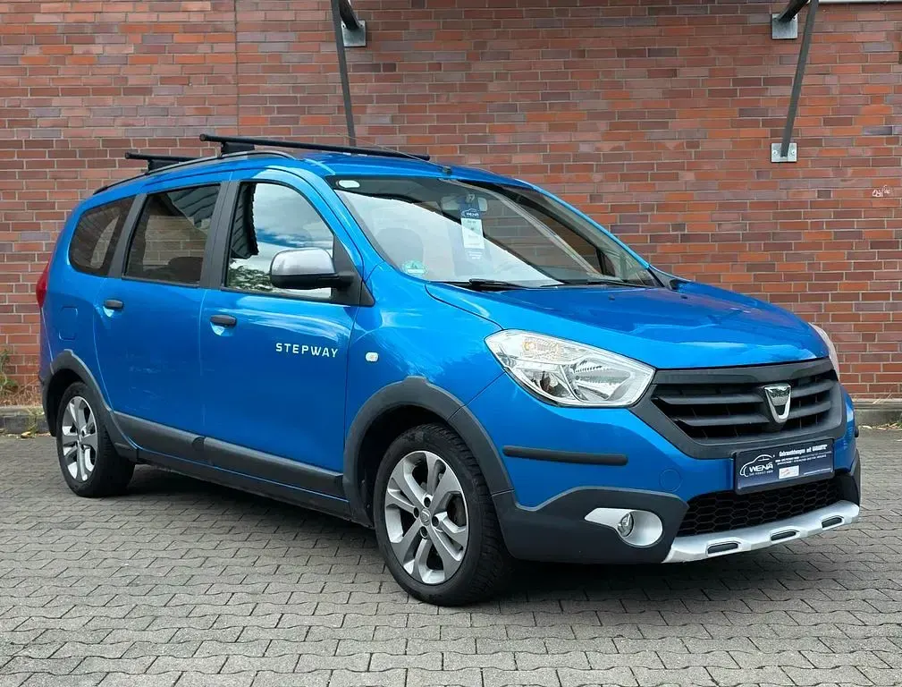 Gebraucht Dacia Lodgy Stepway 109 PS (80 kW) 2016 Blau Van / Kleinbus