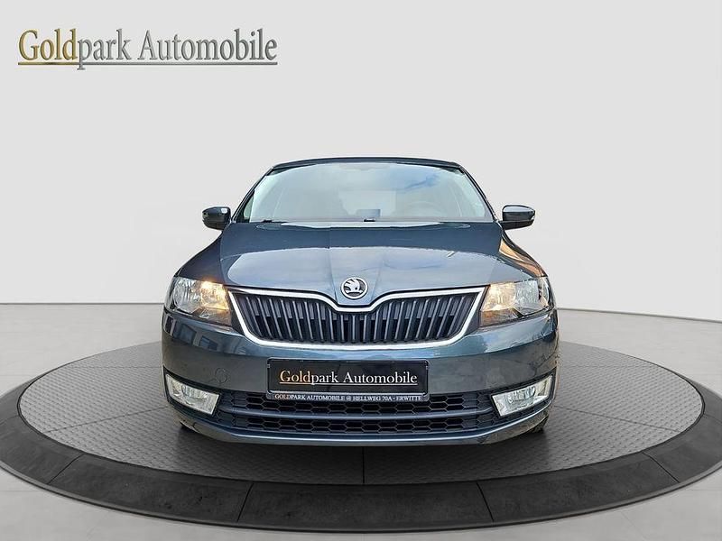 Gebraucht Skoda Rapid Joy 110 PS (80 kW) 2016 Grau Limousine