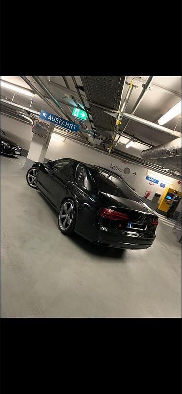 Gebraucht Audi A8 Design 262 PS (192 kW) 2017 Schwarz Limousine