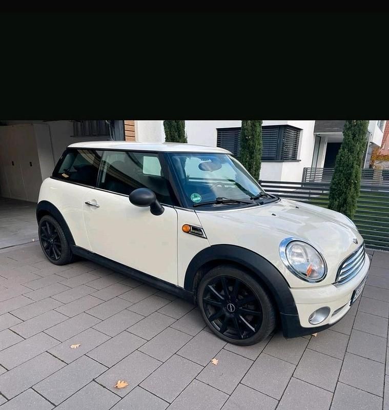 Weiß Gebraucht 2010 Mini ONE Pepper Kleinwagen | 3.900 € (Fairer Preis) - Bild 1/4