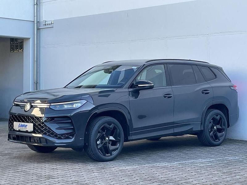 Neu VW Tayron Style 150 PS (110 kW) 2026 Uranograu SUV