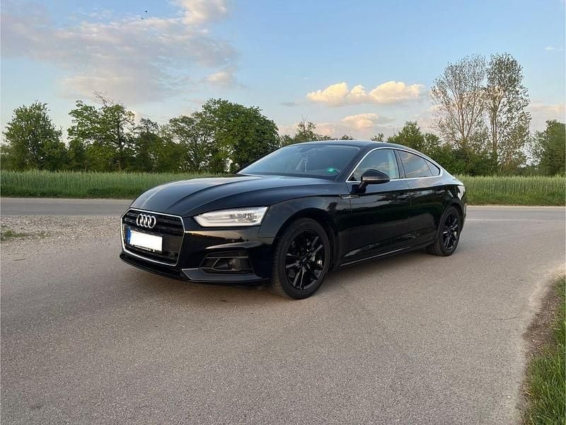 Gebraucht Audi A5 Sportback 190 PS (139 kW) 2019 Schwarz Kleinwagen