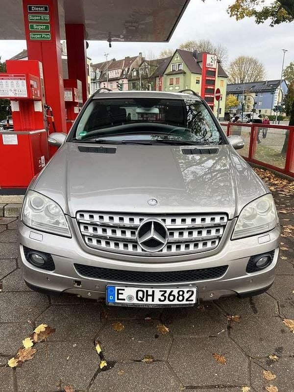Gebraucht 2006 Mercedes ML350 SUV | 6.500 € (Fairer Preis) - Bild 1/4