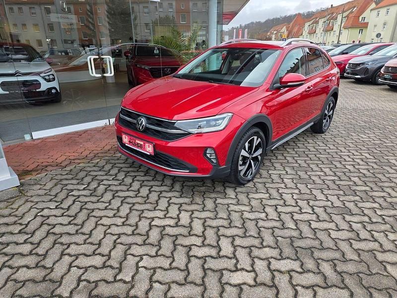 Gebraucht VW Taigo Style 150 PS (110 kW) 2024 Rot SUV