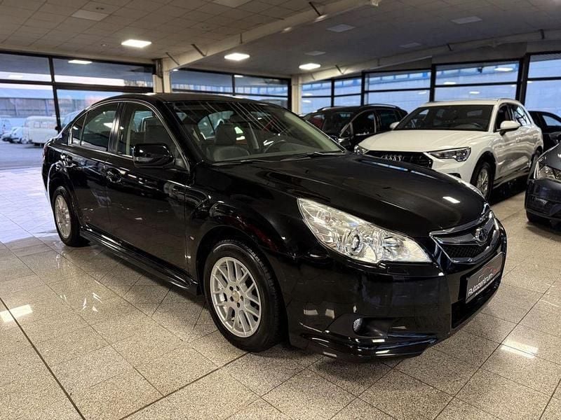 Käytetty Subaru Legacy 150 HP (110 kW) 2011 Musta Sedan