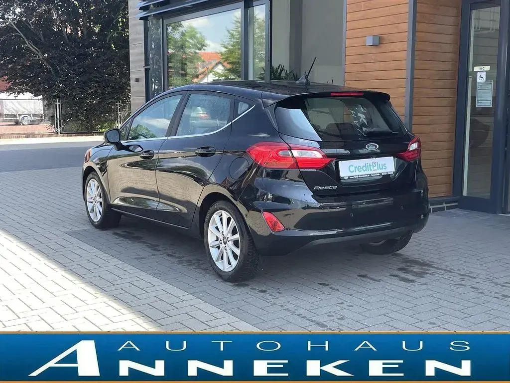 Gebraucht Ford Fiesta Titanium 101 PS (74 kW) 2019 Schwarz Kleinwagen