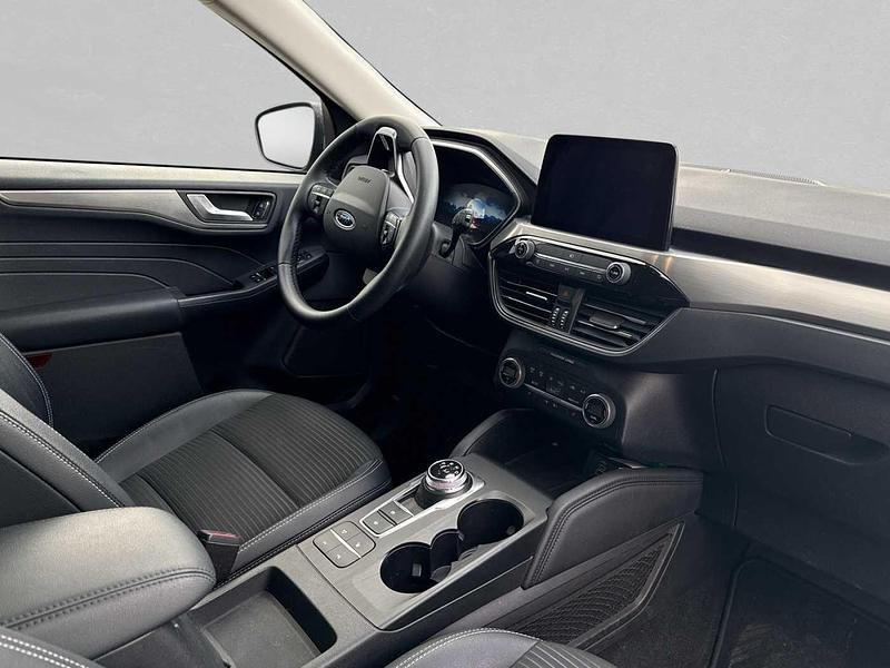 Gebraucht Ford Kuga Titanium 224 PS (164 kW) 2015 Schwarz SUV