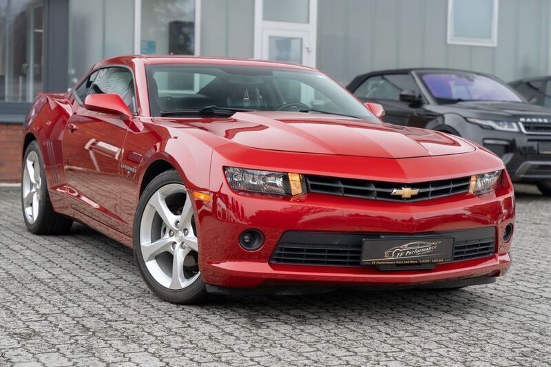 Rot Gebraucht 2015 Chevrolet Camaro Coupé | 19.499 € (Guter Preis) - Bild 1/4