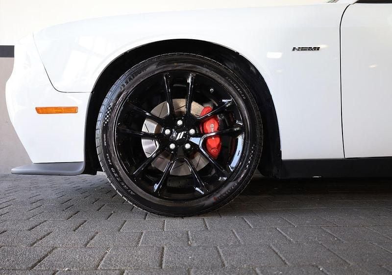 Second-hand Dodge Challenger 377 CP (277 kW) 2019 Alb Coupe