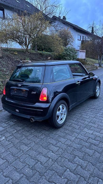Gebraucht Mini Cooper 122 PS (89 kW) 2001 Schwarz Kleinwagen