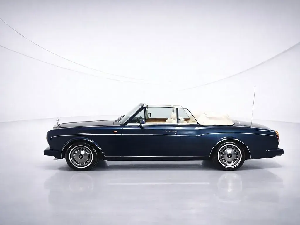 Gebraucht Rolls Royce Corniche 218 PS (160 kW) 1990 Blau Cabrio