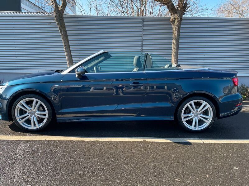 Blau Gebraucht 2020 Audi A3 Cabriolet S-Line Cabrio | 28.900 € (Etwas zu teuer) - Bild 1/4
