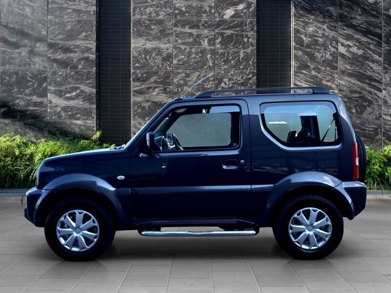 Gebraucht Suzuki Jimny Comfort 84 PS (61 kW) 2016 Quasar gray metallic SUV