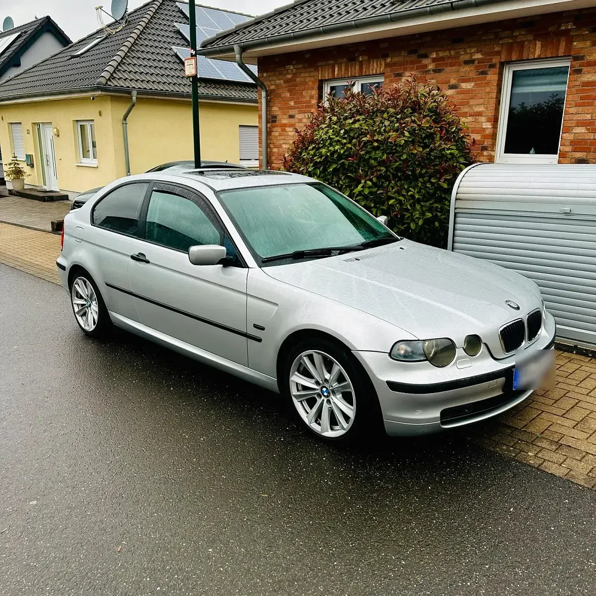 Gebraucht BMW 320 150 PS (110 kW) 2003 Silber Coupé