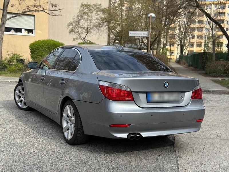 Gebraucht BMW 520 172 PS (126 kW) 2004 Andere farben Limousine