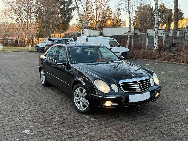 Gebraucht 2006 Mercedes E350 Limousine | 4.200 € (Superpreis) - Bild 1/4