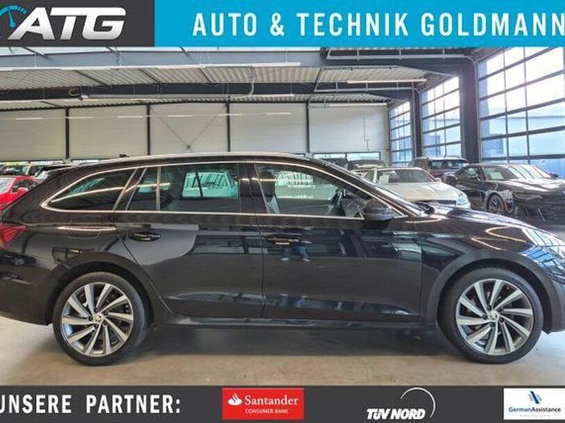 Schwarz Gebraucht 2020 Skoda Octavia First Edition Limousine | 19.950 € (Superpreis) - Bild 1/4
