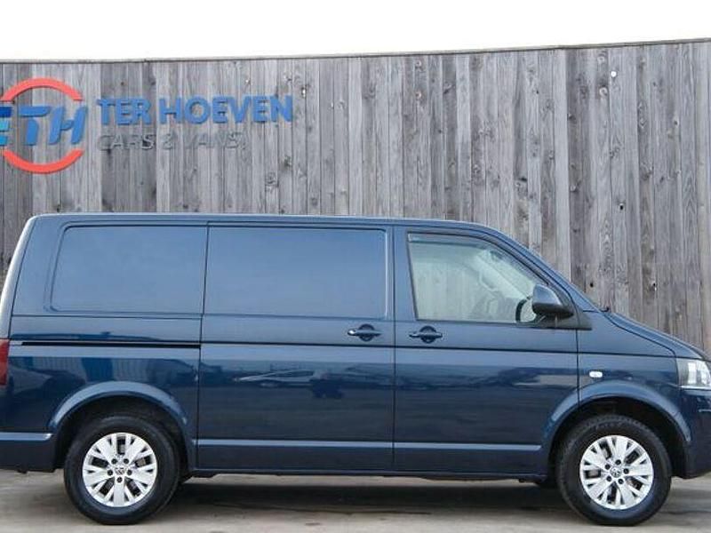 Gebraucht VW Transporter 140 PS (102 kW) 2015 Blau Van